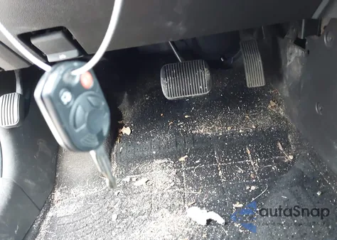 2011 Ford Escape Xlt z USA, uszkodzony, nr VIN 1FMCU0DG0BKB70760